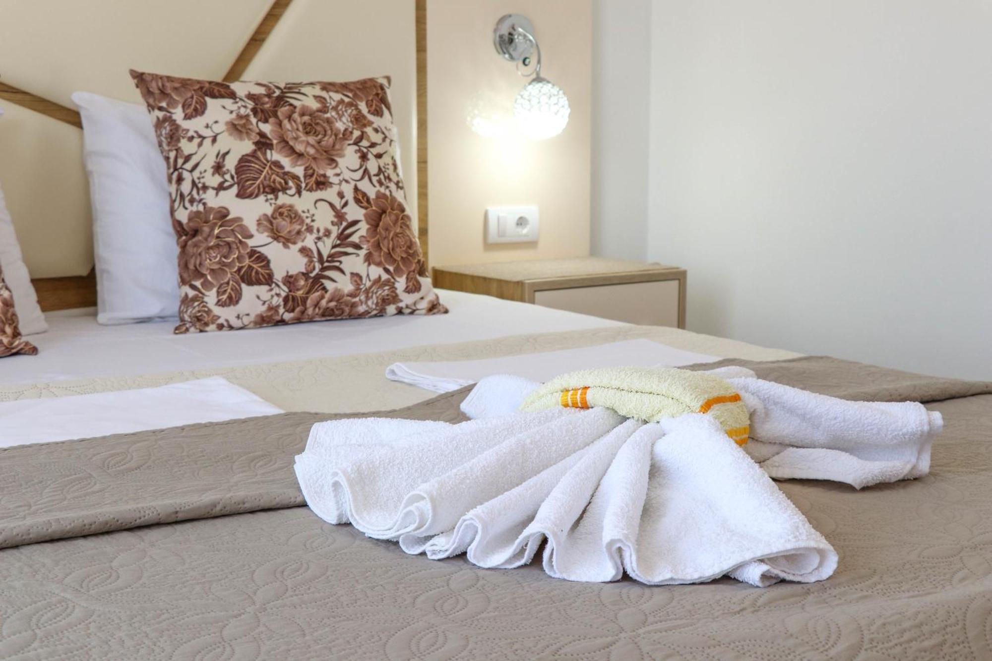 B&B Lovac Hasa 2 Ulcinj Chambre photo